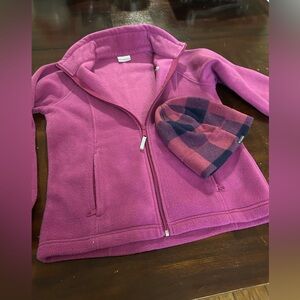Columbia pink/purple//magenta fleece Jacket with zipper pockets & Hat Set Lot